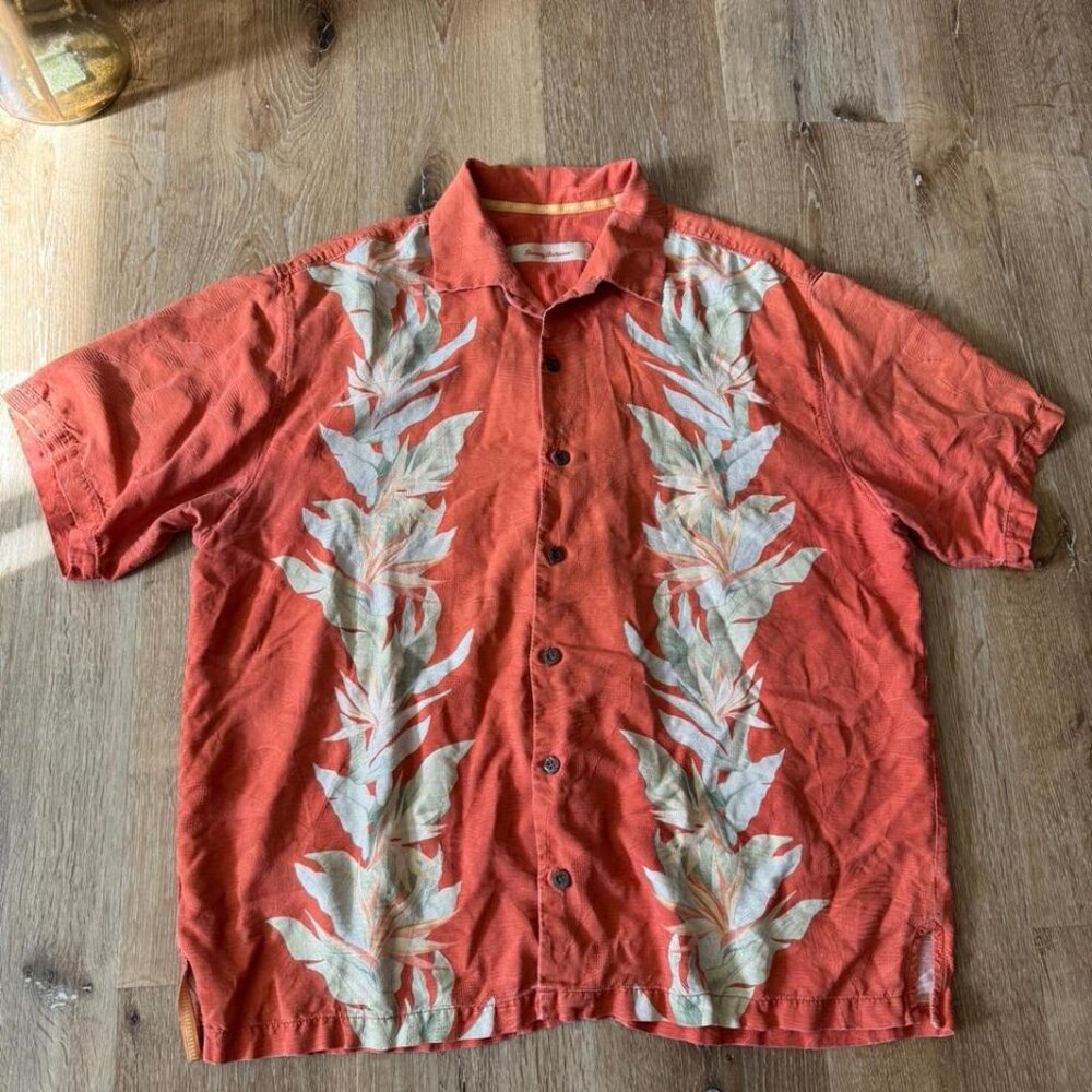 Tommy Bahama Red Floral Silk Hawaiian Aloha Palm Tree Button Up Shirt Size XL